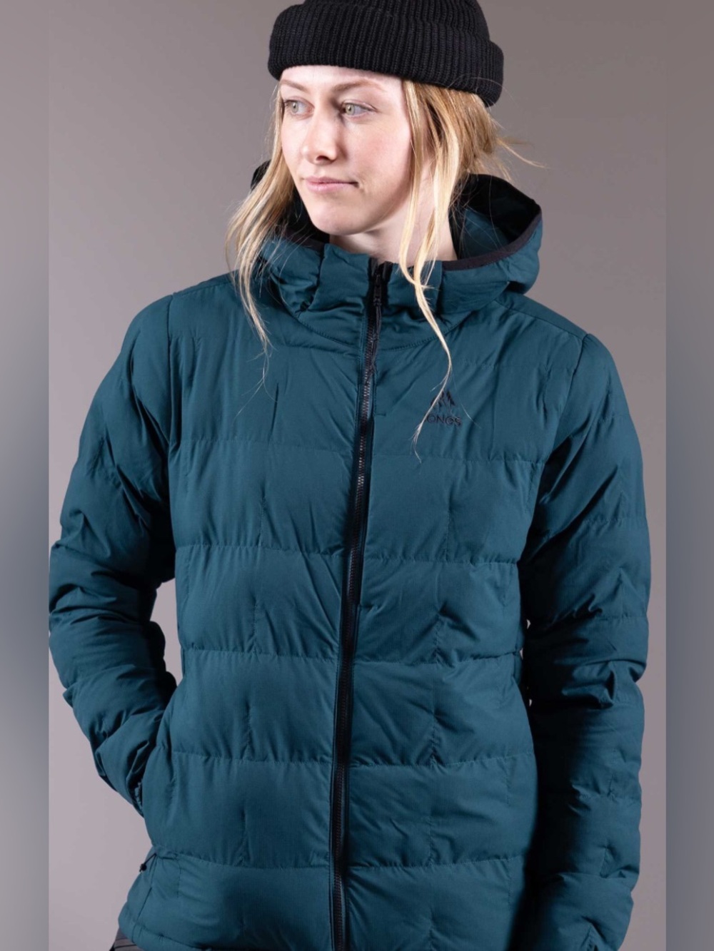 JONES Snowboards Dark Start Women's Hooded Puffer Jacket. PacificTeal. Women’s S